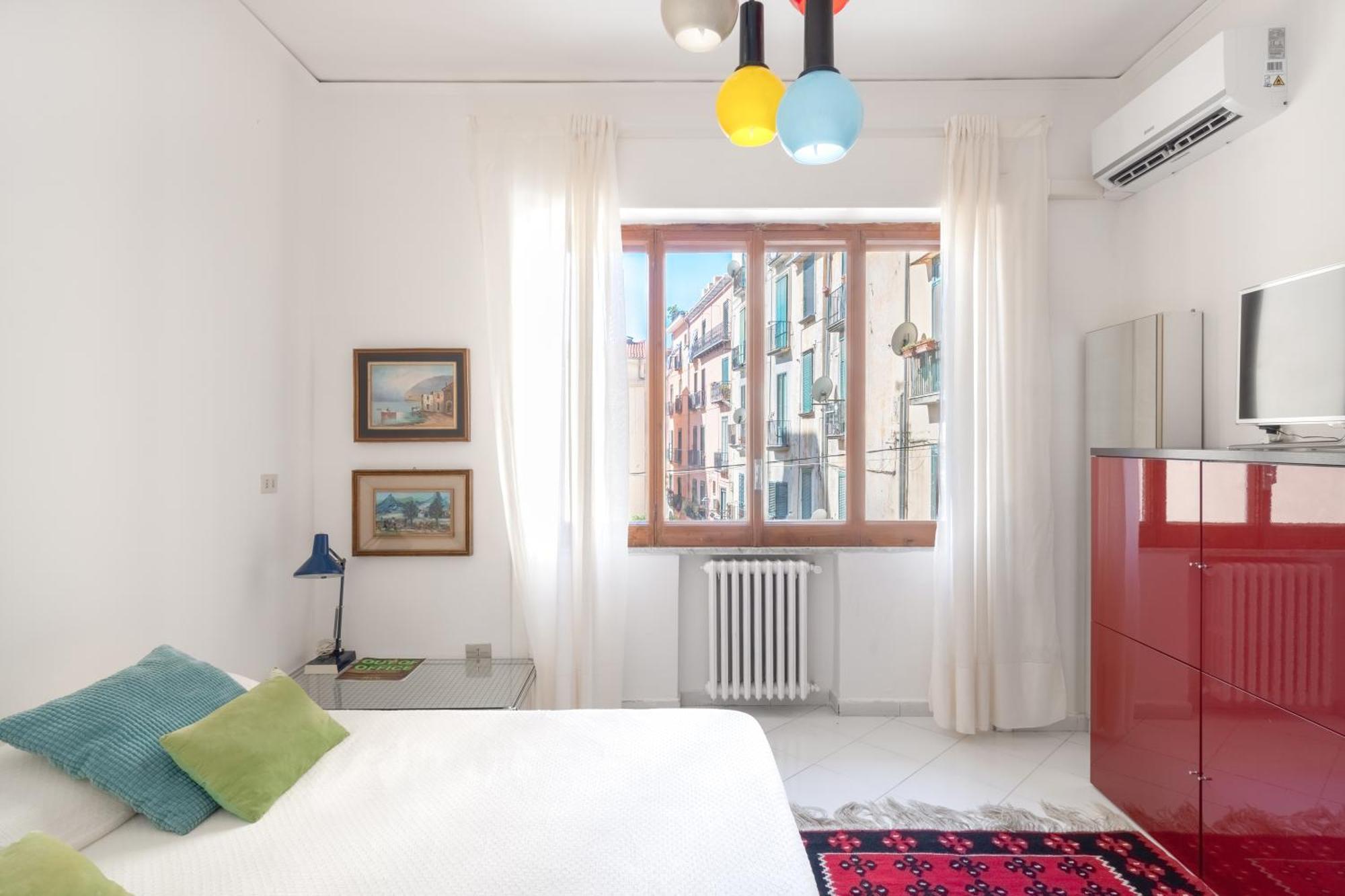 Casa Vacanza Angelina Via Mercanti Centro Storico Σαλέρνο Εξωτερικό φωτογραφία