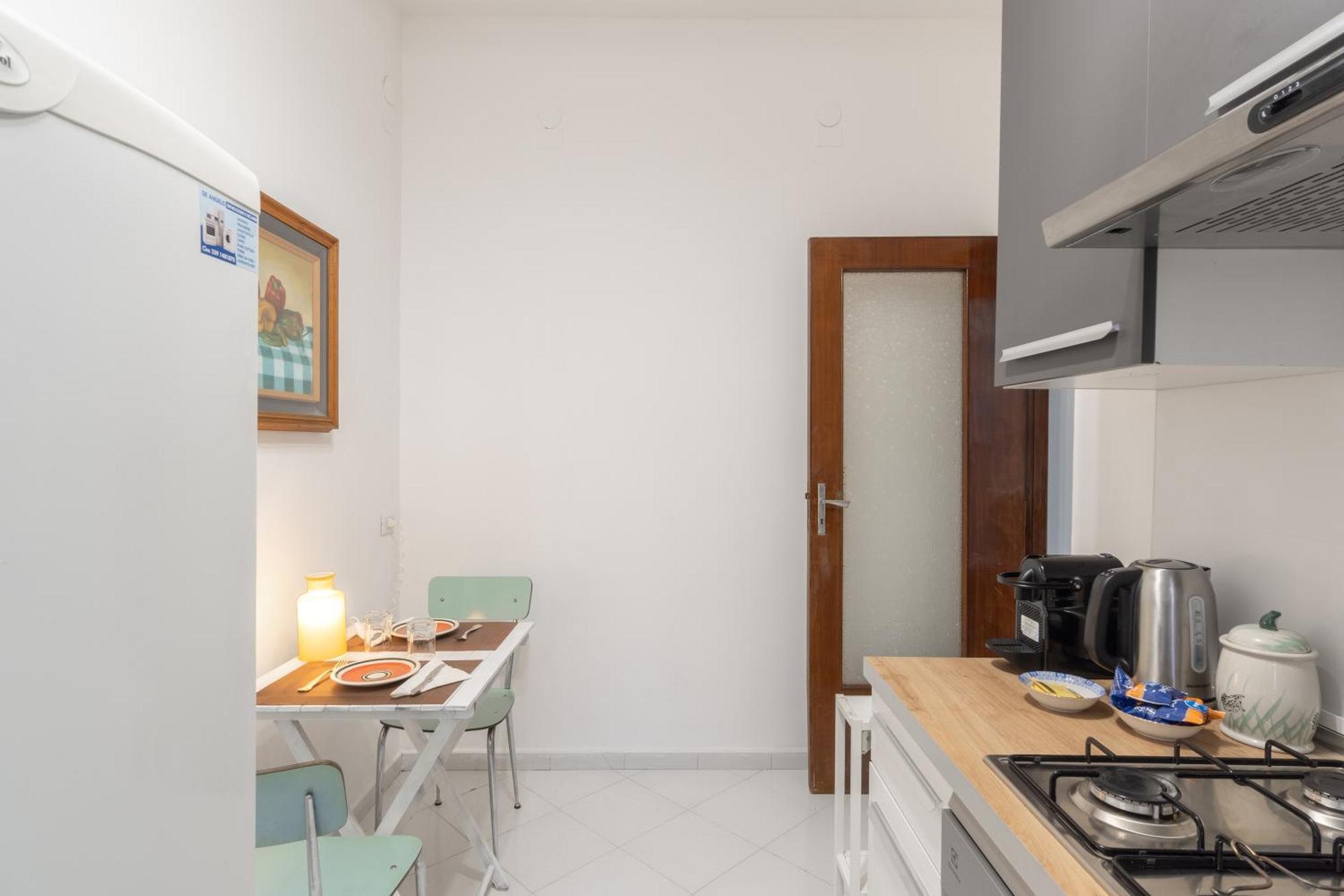 Casa Vacanza Angelina Via Mercanti Centro Storico Σαλέρνο Εξωτερικό φωτογραφία